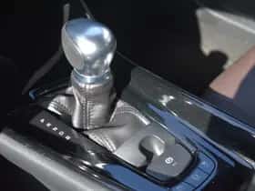 Toyota C-HR (2017) thumbnail 20