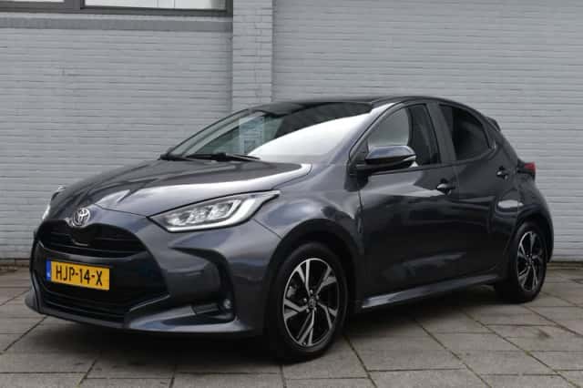 Toyota Yaris (2025) thumbnail 1