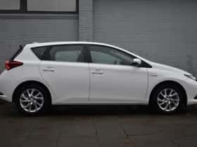 Toyota Auris thumbnail 17