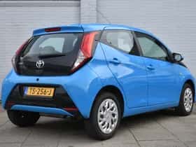 Toyota Aygo (2019) thumbnail 5