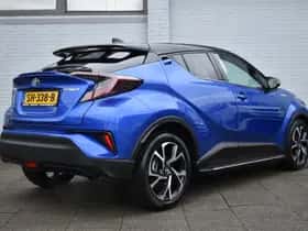 Toyota C-HR (2018) thumbnail 5
