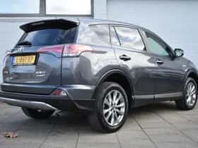 Toyota RAV4 thumbnail 7