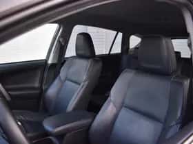 Toyota RAV4 thumbnail 8