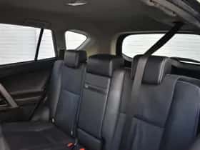 Toyota RAV4 thumbnail 10