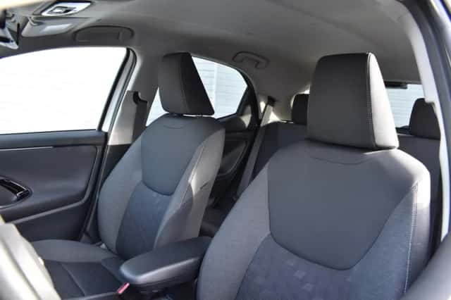 Toyota Yaris (2024) thumbnail 3