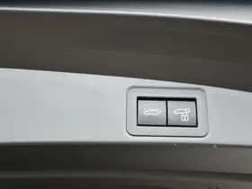 Toyota Corolla (2024) thumbnail 18