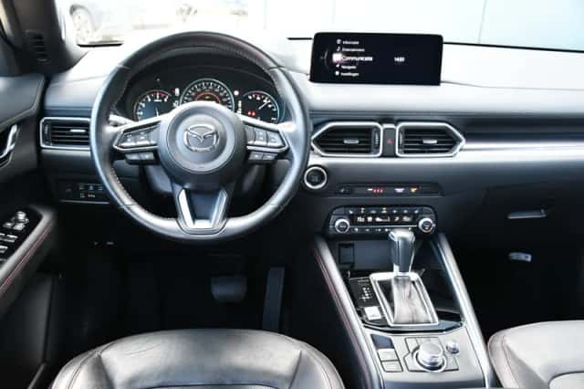 Mazda CX-5 (2022) thumbnail 2