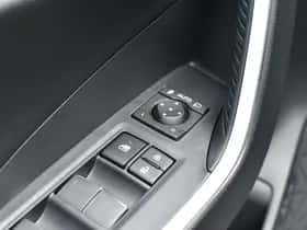Toyota RAV4 (2025) thumbnail 14
