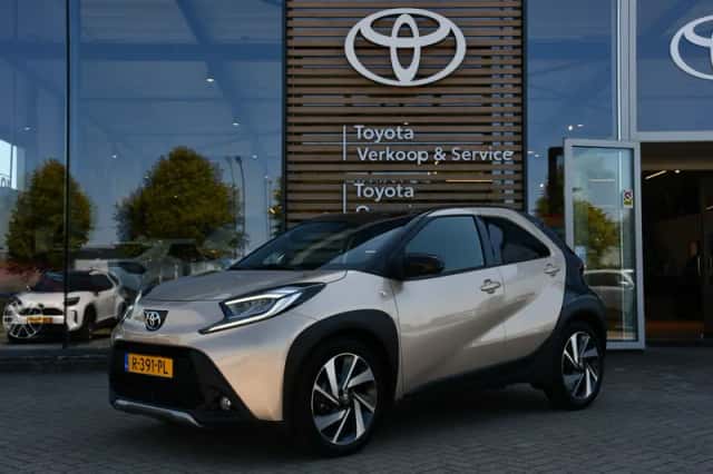 Toyota Aygo X (2022) thumbnail 1
