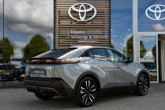 Toyota C-HR+ (2026) thumbnail 3