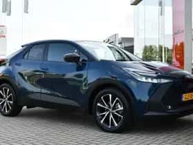 Toyota C-HR (2024) thumbnail 24
