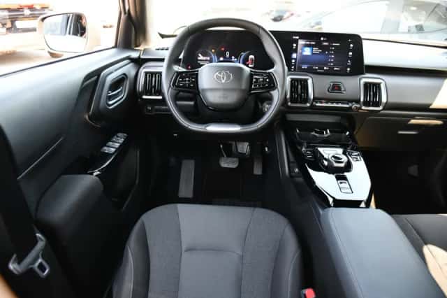 Toyota Urban Cruiser (2026) thumbnail 2