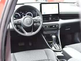 Toyota Yaris (2025) thumbnail 2