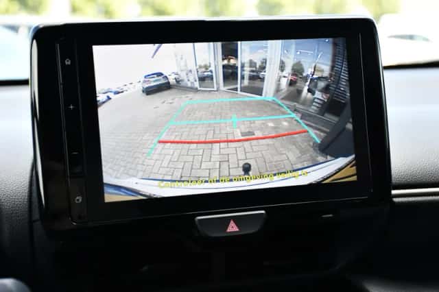 Toyota Yaris Cross (2021) thumbnail 4