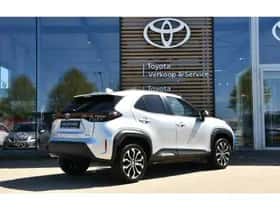 Toyota Yaris Cross thumbnail 4