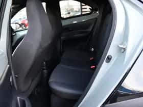 Toyota Aygo X (2024) thumbnail 12