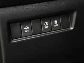 Suzuki Swift (2021) thumbnail 15