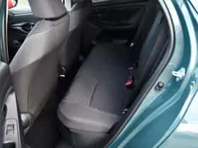 Toyota Yaris (2025) thumbnail 12
