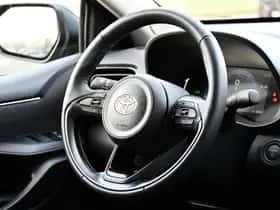 Toyota Yaris (2025) thumbnail 25