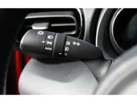 Toyota Yaris (2023) thumbnail 14