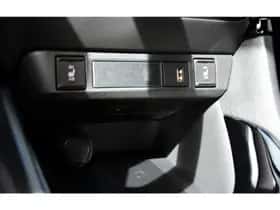Toyota Yaris (2023) thumbnail 16