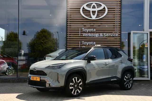Toyota Yaris Cross (2025) thumbnail 1