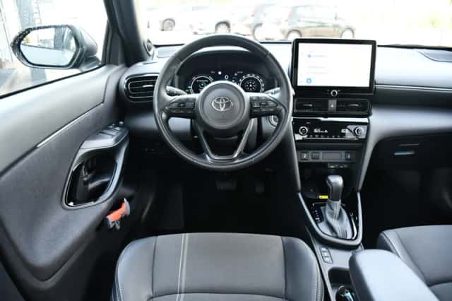 Toyota Yaris Cross (2025) thumbnail 2