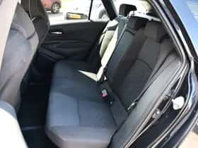 Toyota Corolla thumbnail 12
