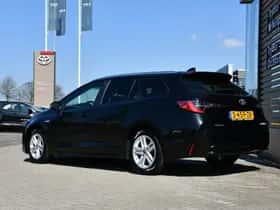 Toyota Corolla thumbnail 3