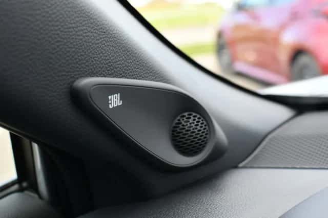 Toyota Corolla (2025) thumbnail 4