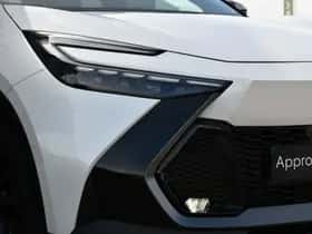 Toyota C-HR (2025) thumbnail 15