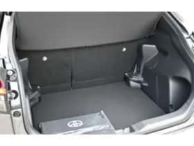 Toyota Yaris Cross (2024) thumbnail 22