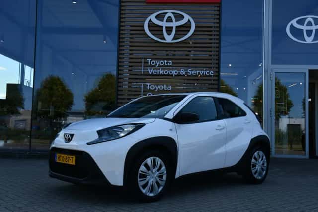 Toyota Aygo X (2025) thumbnail 1