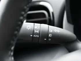 Toyota Yaris (2025) thumbnail 18