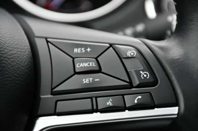 Nissan Qashqai (2020) thumbnail 4