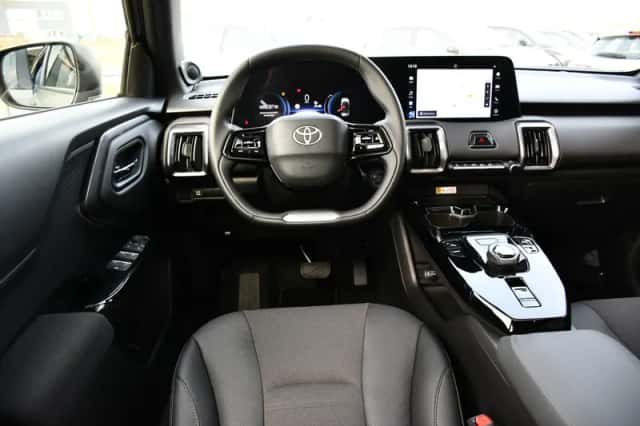 Toyota Urban Cruiser (2026) thumbnail 2