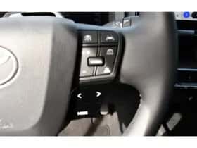 Toyota C-HR (2026) thumbnail 8