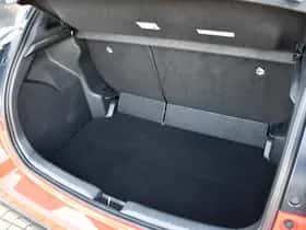 Toyota Yaris (2021) thumbnail 24