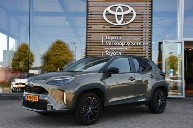 Toyota Yaris Cross (2024) thumbnail 1