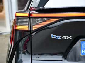 Toyota bZ4X (2025) thumbnail 39