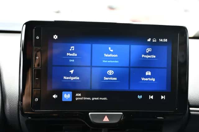 Toyota Yaris Cross (2022) thumbnail 4