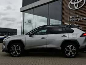 Toyota RAV4 (2024) thumbnail 9