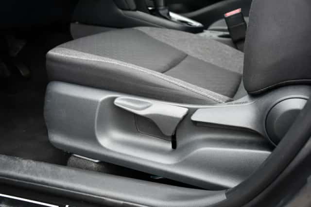 Toyota Yaris Cross (2025) thumbnail 4