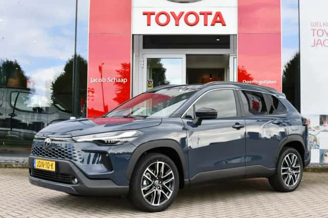 Toyota Corolla (2025) thumbnail 1
