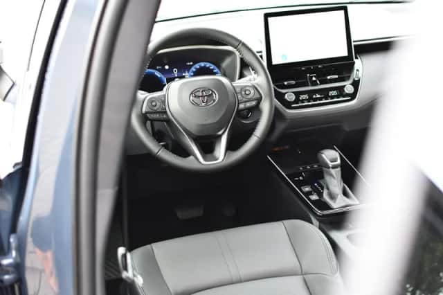 Toyota Corolla (2025) thumbnail 2