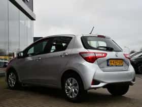 Toyota Yaris (2020) thumbnail 11