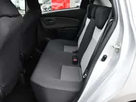 Toyota Yaris (2020) thumbnail 14