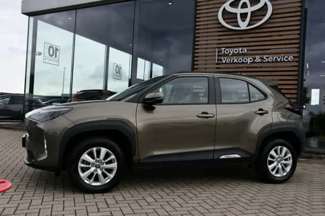 Toyota Yaris Cross (2025) thumbnail 5