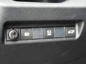 Toyota RAV4 (2021) thumbnail 26