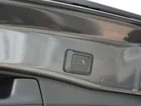 Toyota RAV4 (2021) thumbnail 35